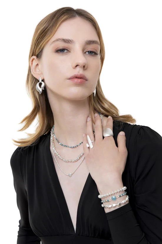 Collana Corta