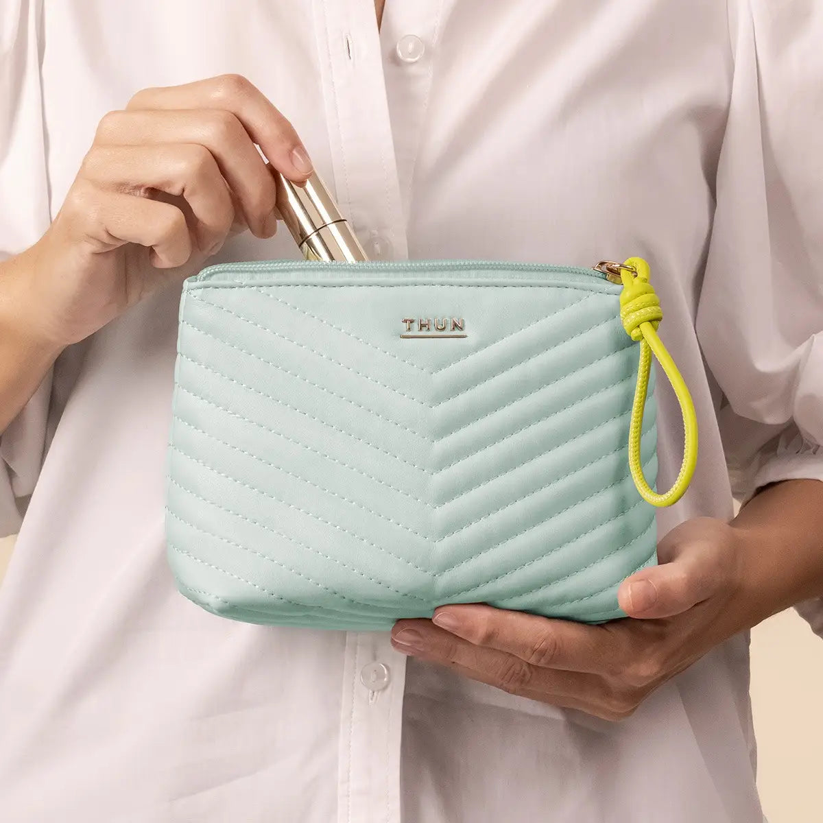 Trousse matelassé, verde acqua