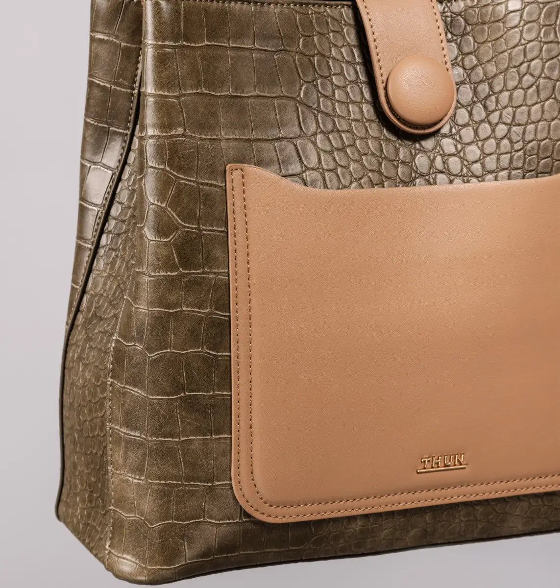 Borsa con tracolla e maniglia con tasca e stampa rettile