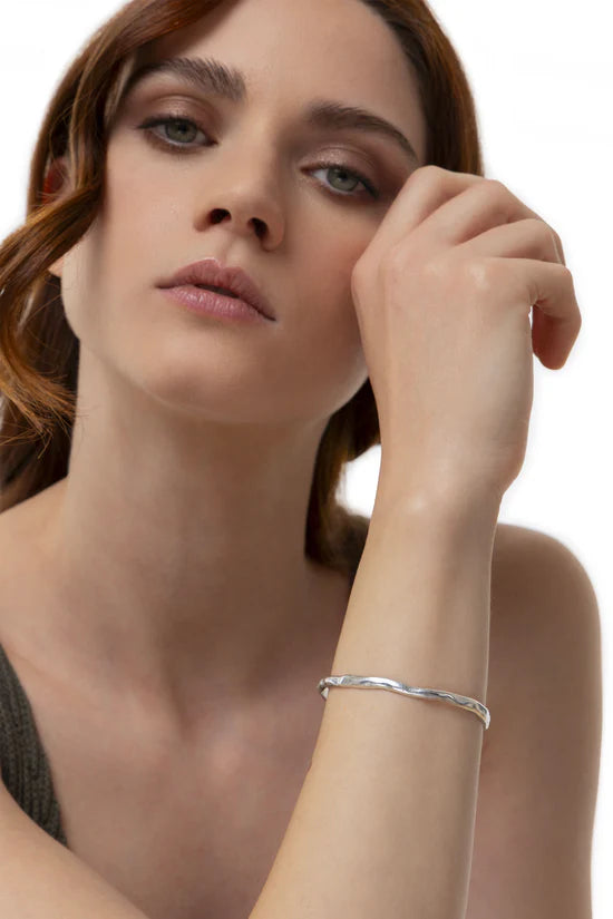 BRACCIALE SEMI RIGIDO IRREGOLARE