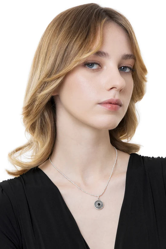 Collana Corta Scudo
