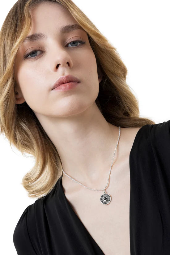 Collana Corta Scudo