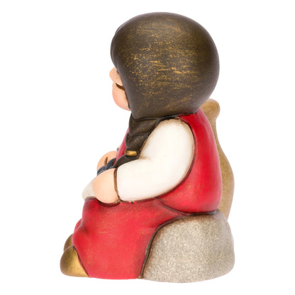 Bimba con olive in ceramica Presepe Classico, Rosso