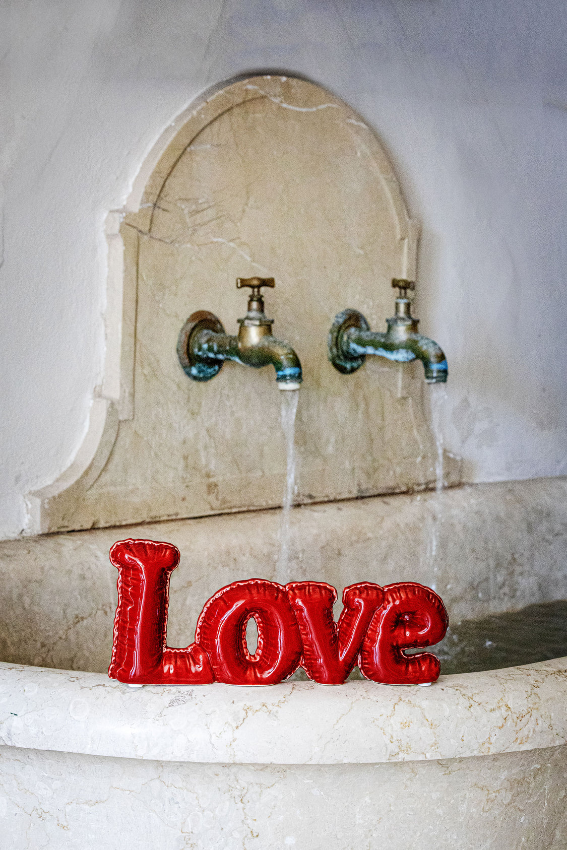 Nonmisgonfio Oggetto Decorativo Love Rosso