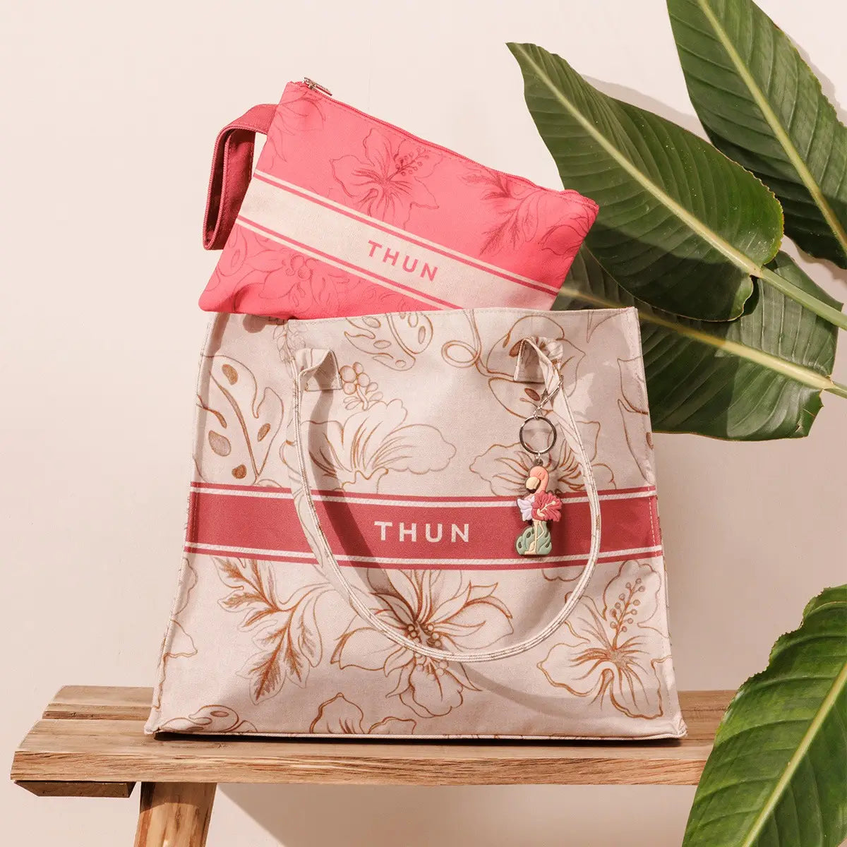 Borsa mare con pochette e charm Eleganza Esotica